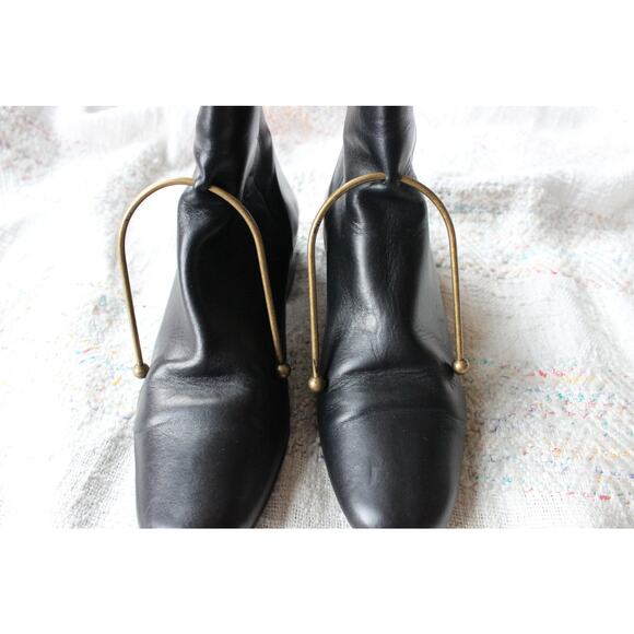 Freda Salvador Black Leather Metal Loop Stirrup Ornament Mid Heel Boots Size 7 - Picture 5 of 6